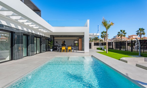 Obra nueva - Unifamiliar - La Finca Golf