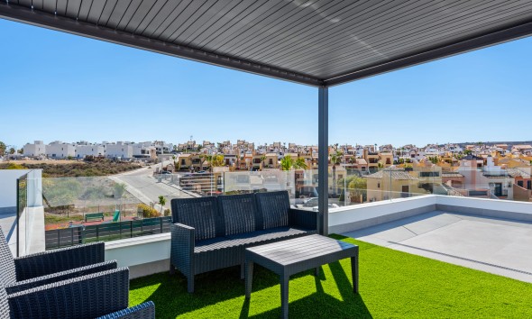 Obra nueva - Unifamiliar - La Finca Golf