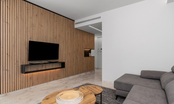 Obra nueva - Unifamiliar - La Finca Golf