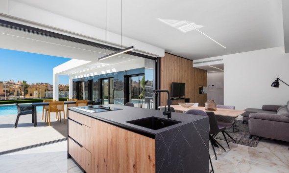 Obra nueva - Unifamiliar - La Finca Golf