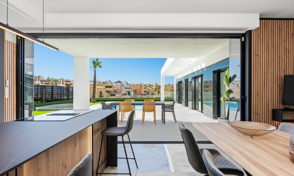 Obra nueva - Unifamiliar - La Finca Golf