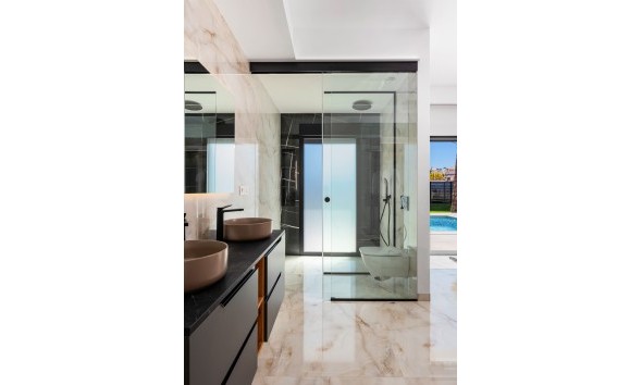 Obra nueva - Unifamiliar - La Finca Golf