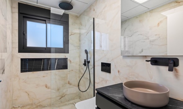 Obra nueva - Unifamiliar - La Finca Golf