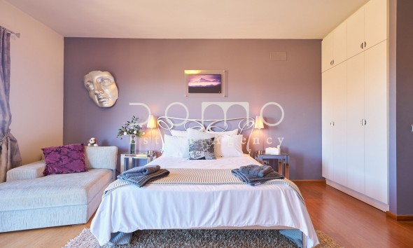 Resale - Villa / Semi-detached Villa - Turre - Sierra Cabrera