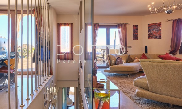 Resale - Villa / Semi-detached Villa - Turre - Sierra Cabrera