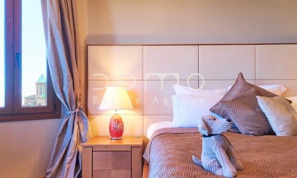 Resale - Villa / Semi-detached Villa - Turre - Sierra Cabrera