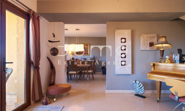 Resale - Villa / Semi-detached Villa - Turre - Sierra Cabrera