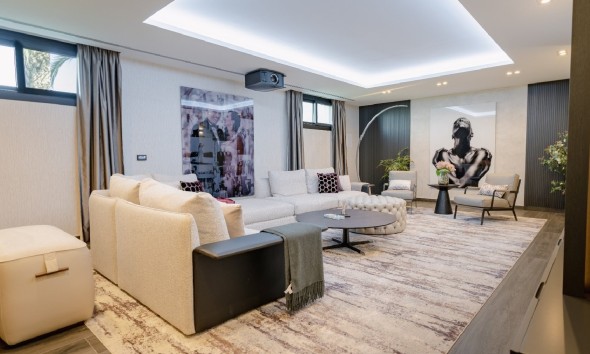 New Build - Villa / Semi-detached Villa - Mijas