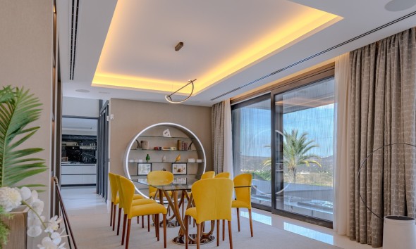 New Build - Villa / Semi-detached Villa - Mijas