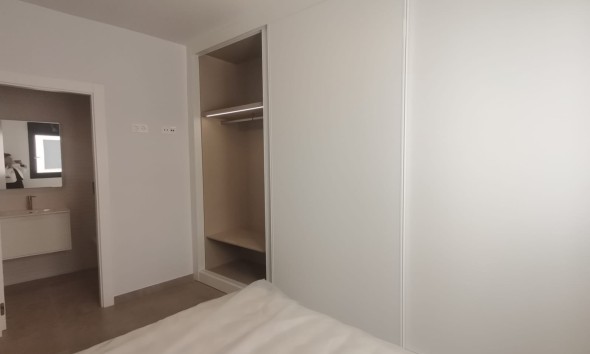 Obra nueva - Apartamento / piso - Torrevieja
