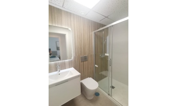 Obra nueva - Apartamento / piso - Torrevieja