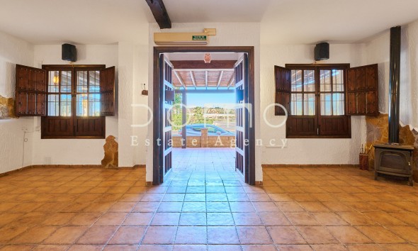 Location à long terme - Commercial - Turre