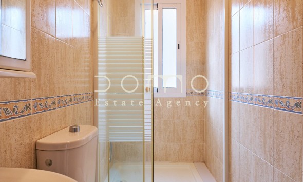 Resale - Apartment / flat - Turre