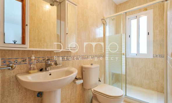 Resale - Apartment / flat - Turre
