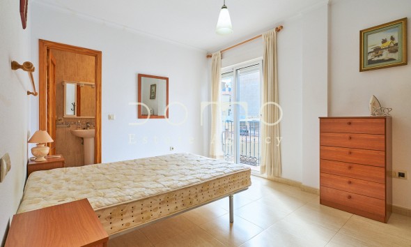 Resale - Apartment / flat - Turre