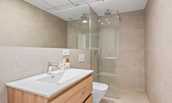 Obra nueva - Unifamiliar - Los Alcázares