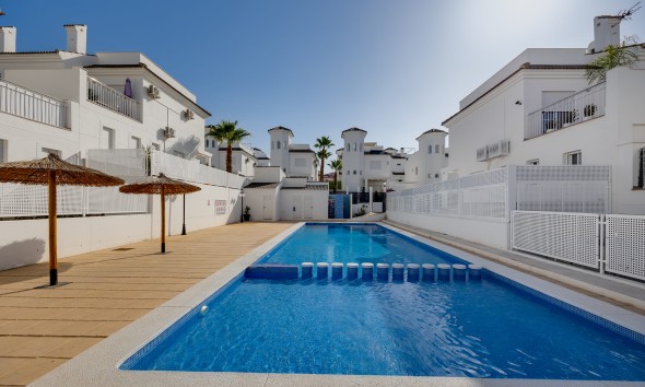 Neue Gebäude - Einfamilienhaus - San Fulgencio