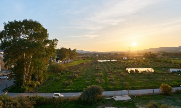 Resale - Apartment / flat - Turre