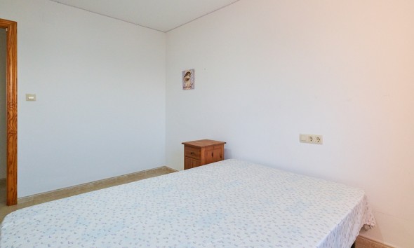 Resale - Apartment / flat - Turre