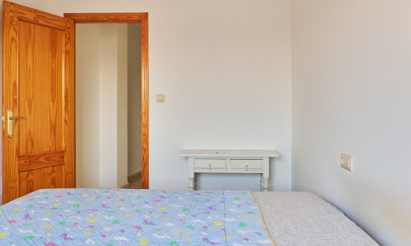 Resale - Apartment / flat - Turre