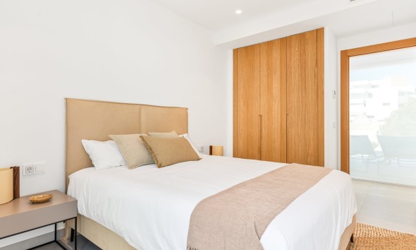 Neue Gebäude - Villa / Doppelhaushälfte - Cumbre del Sol