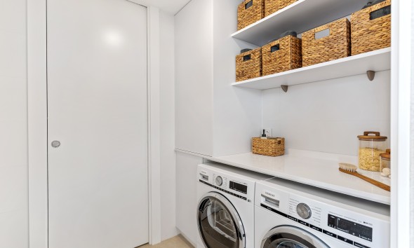 New Build - Villa / Semi-detached Villa - Altea