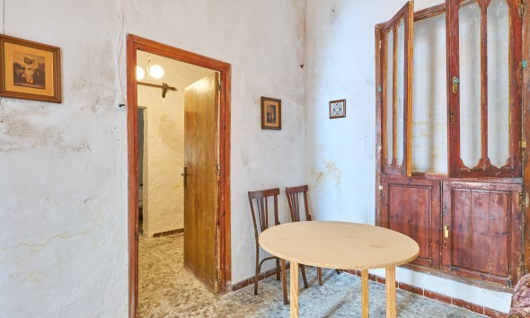 Herverkoop - Herenhuis - Turre