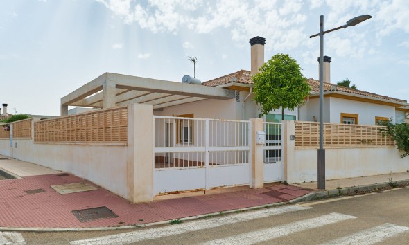 Location à long terme - Villa / Jumelée - Turre