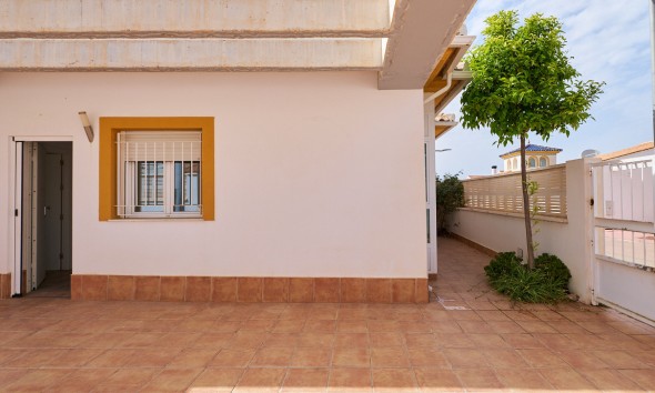 Location à long terme - Villa / Jumelée - Turre