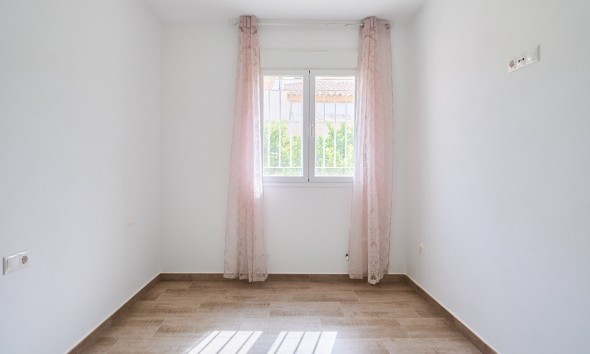 Location à long terme - Villa / Jumelée - Turre