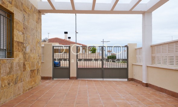 Location à long terme - Villa / Jumelée - Turre