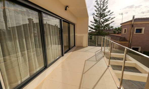 Nouvelle construction - Villa  - Torrevieja