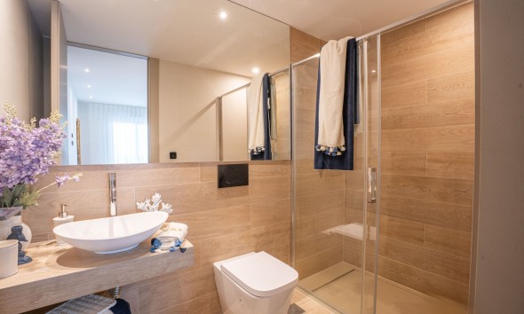 Nouvelle construction - Bungalow surélevé - La Finca Golf