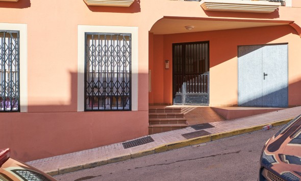 Resale - Apartment / flat - Turre