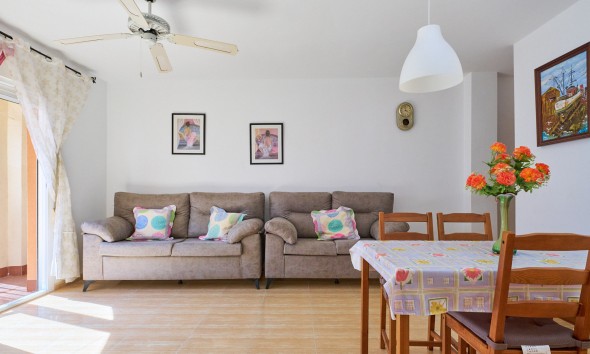 Resale - Apartment / flat - Turre