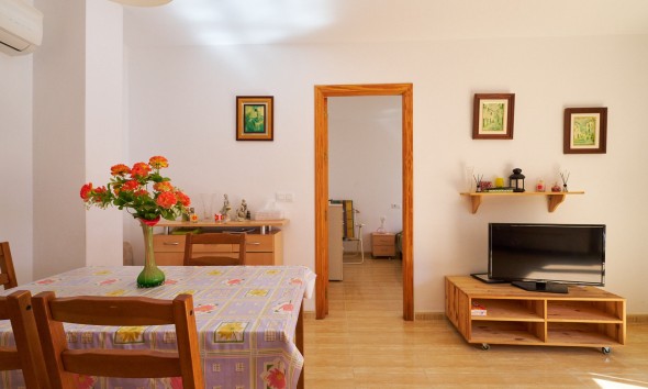 Resale - Apartment / flat - Turre