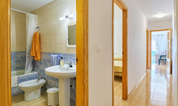 Resale - Apartment / flat - Turre