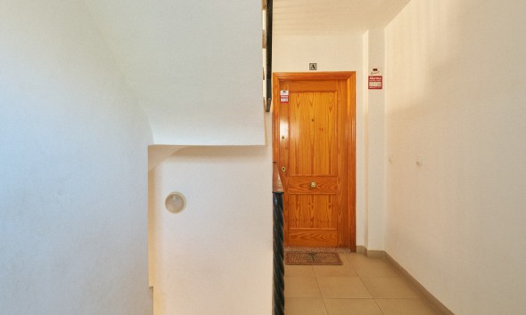 Resale - Apartment / flat - Turre