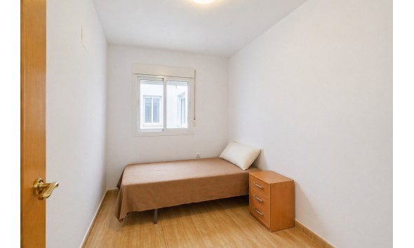 Resale - Apartment / flat - Turre