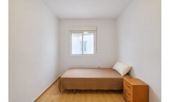 Resale - Apartment / flat - Turre