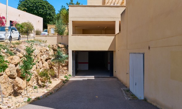 Herverkoop - Herenhuis - Bédar