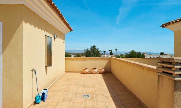 Herverkoop - Herenhuis - Bédar