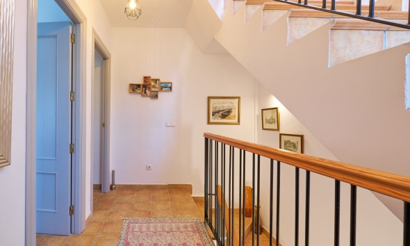 Herverkoop - Herenhuis - Bédar