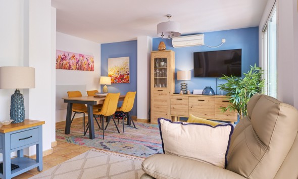 Herverkoop - Herenhuis - Bédar