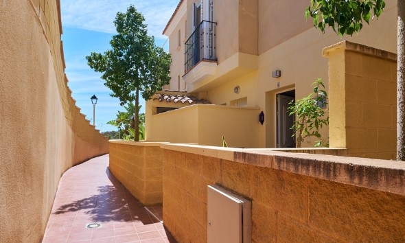 Herverkoop - Herenhuis - Bédar