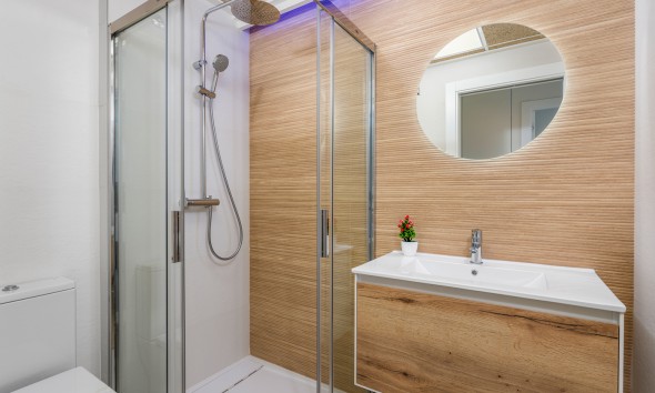 Nieuwbouw Woningen - Verhoogde bungalow - Torrevieja