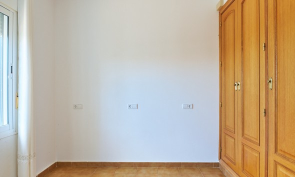 Alquiler a largo plazo - Casa pareada - Turre