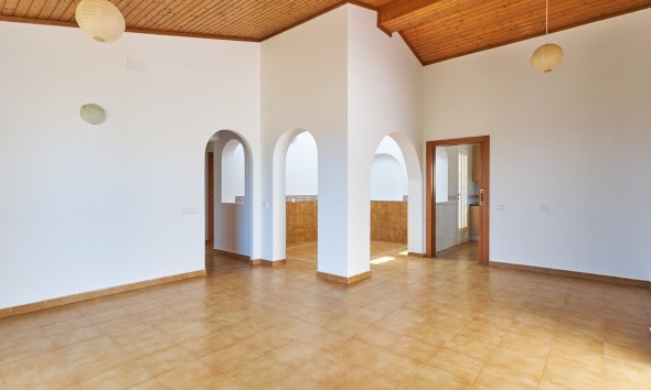 Alquiler a largo plazo - Casa pareada - Turre