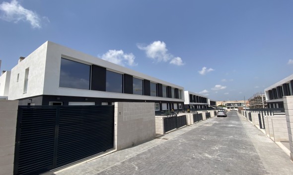 Nieuwbouw Woningen - terraced - Gran Alacant