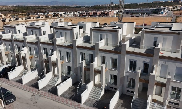 Nouvelle construction - Maison mitoyenne - Gran Alacant